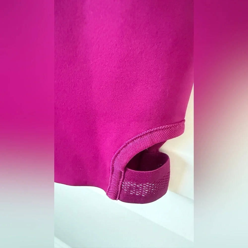 Nike Women's Magenta Leggings
